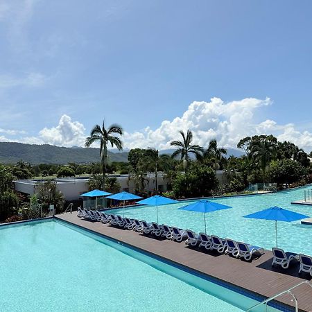 Pool Resort Port Douglas Exterior photo