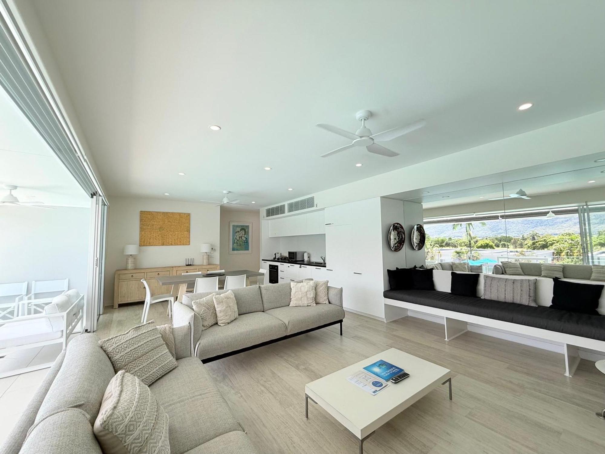 Pool Resort Port Douglas Exterior photo