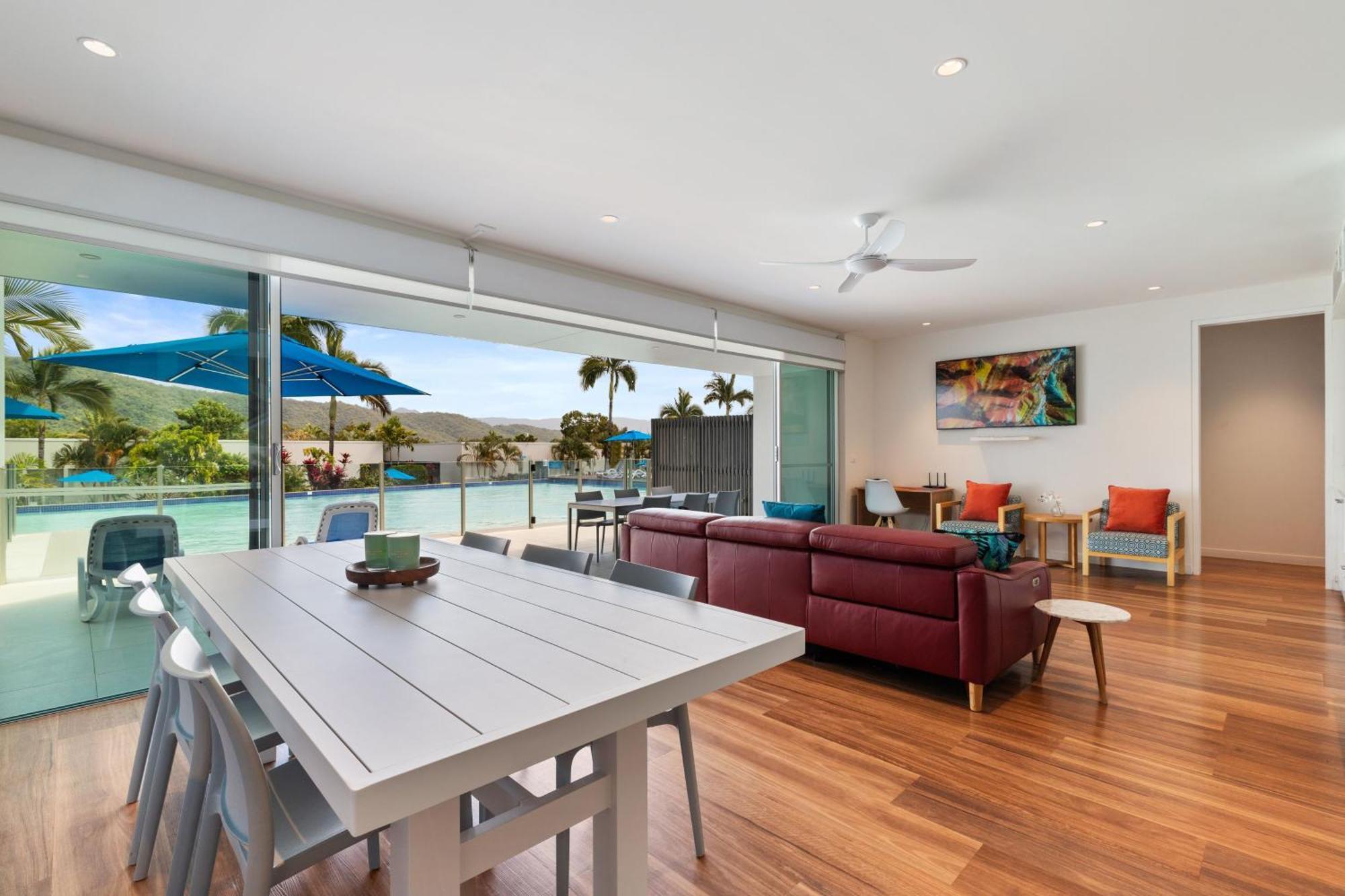 Pool Resort Port Douglas Exterior photo
