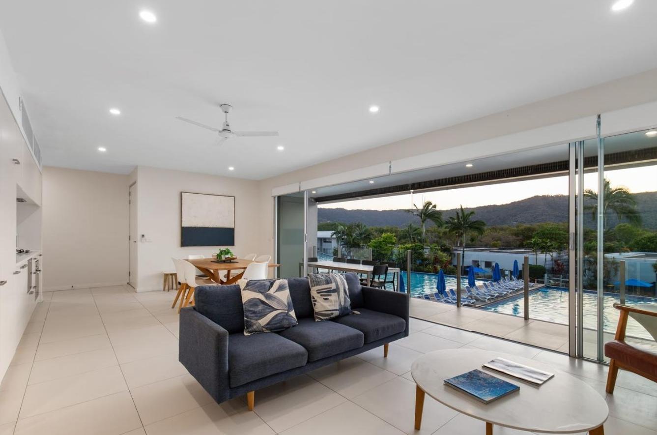 Pool Resort Port Douglas Exterior photo